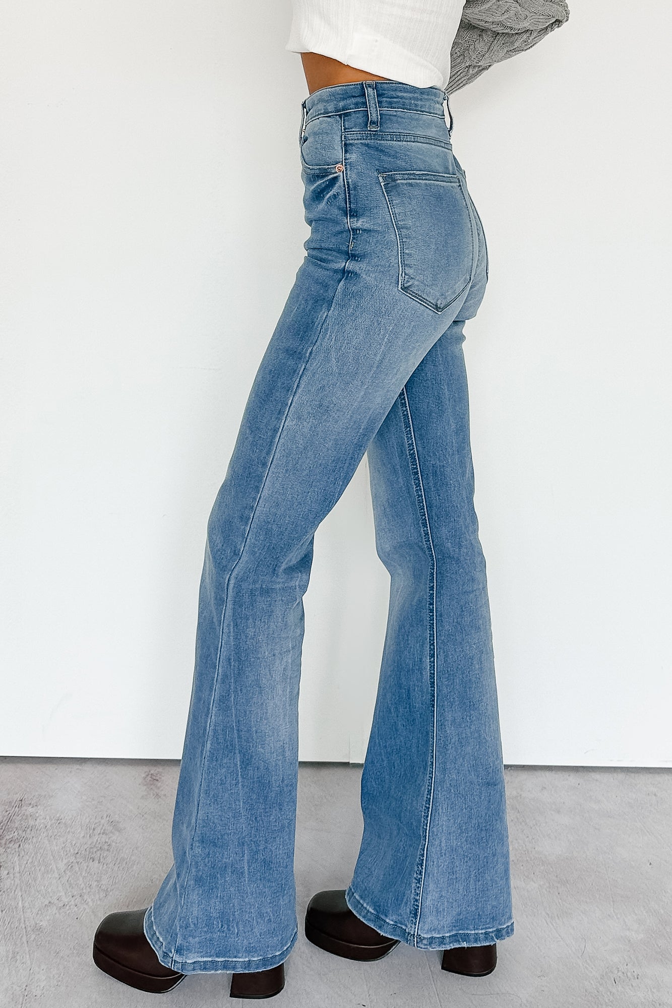 Lane Denim Signature 8 Flare Jeans (Medium Wash) - NanaMacs