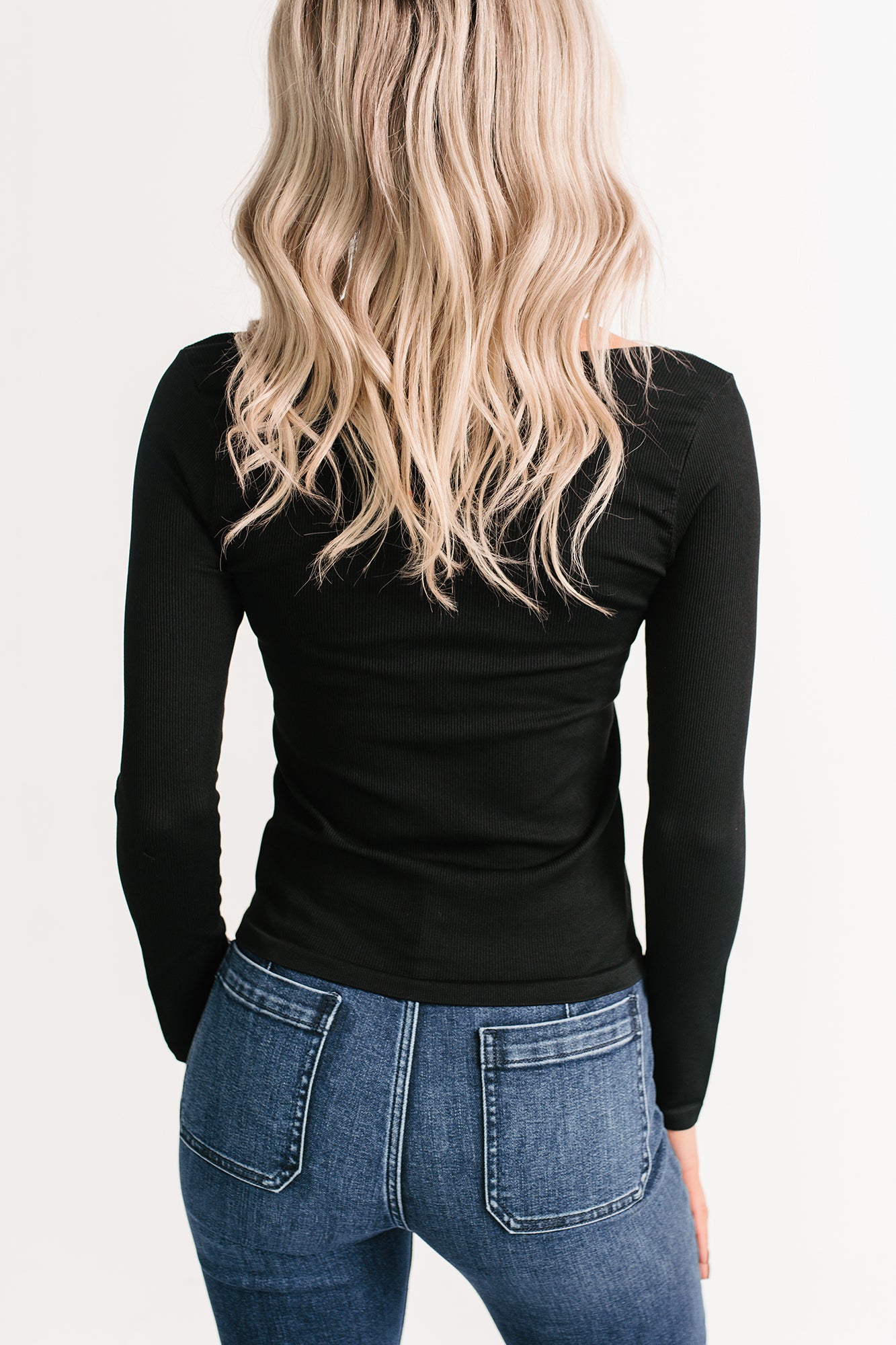 Natural Glow Scoop Neck Ribbed Top (Black) - NanaMacs