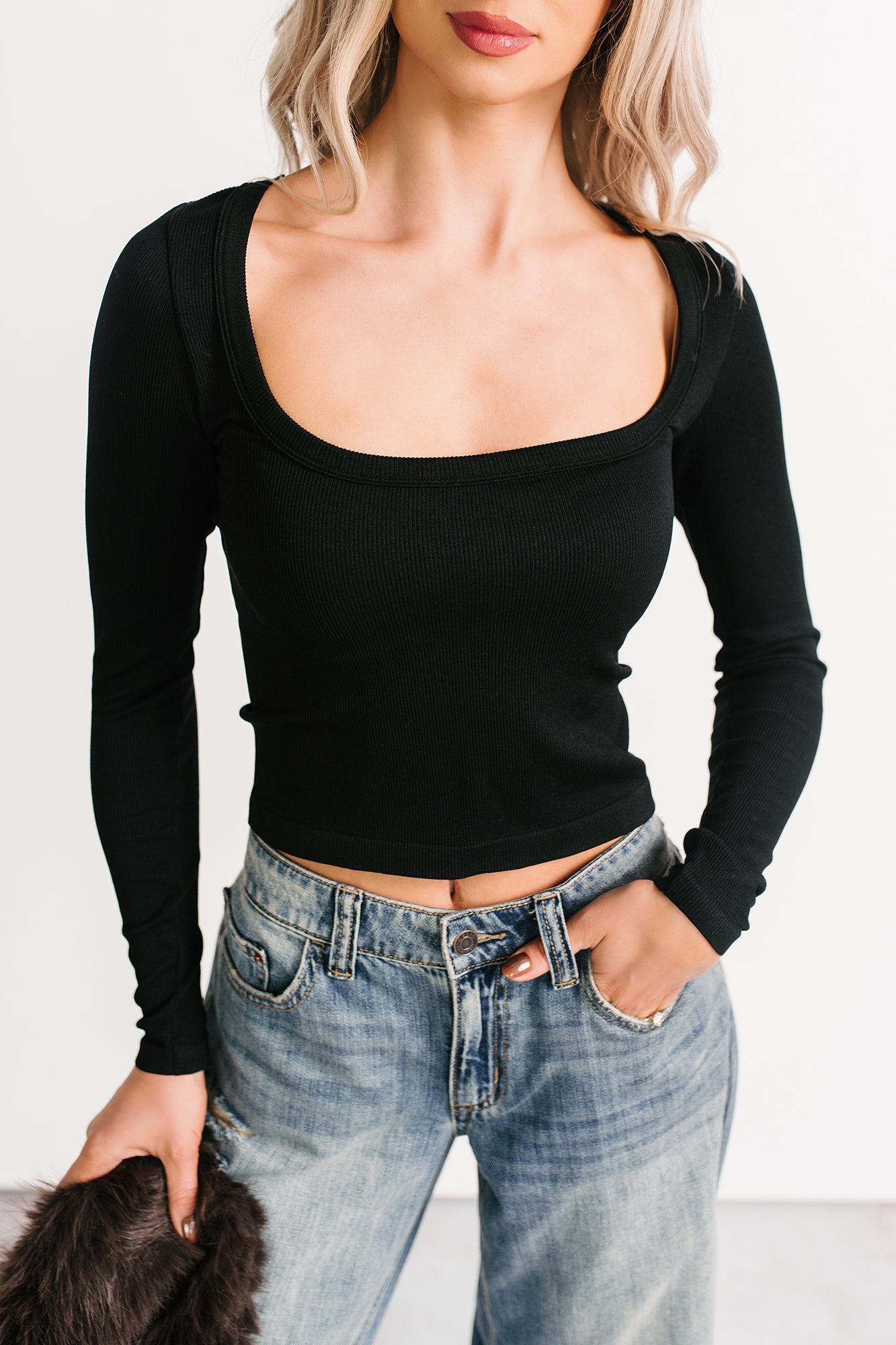 Easy Attitude Scoop Neck Ribbed Crop Top (Black) - NanaMacs