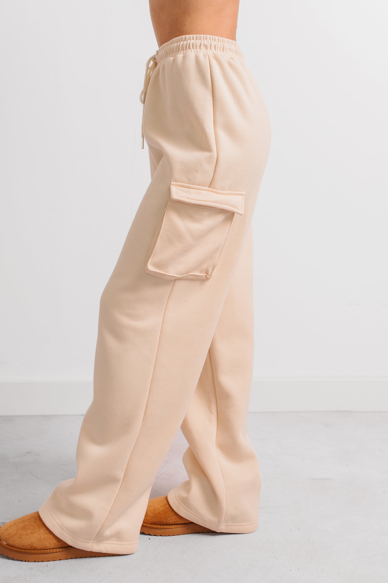 Daily Pause Wide Leg Cargo Sweatpants (Cream) - NanaMacs