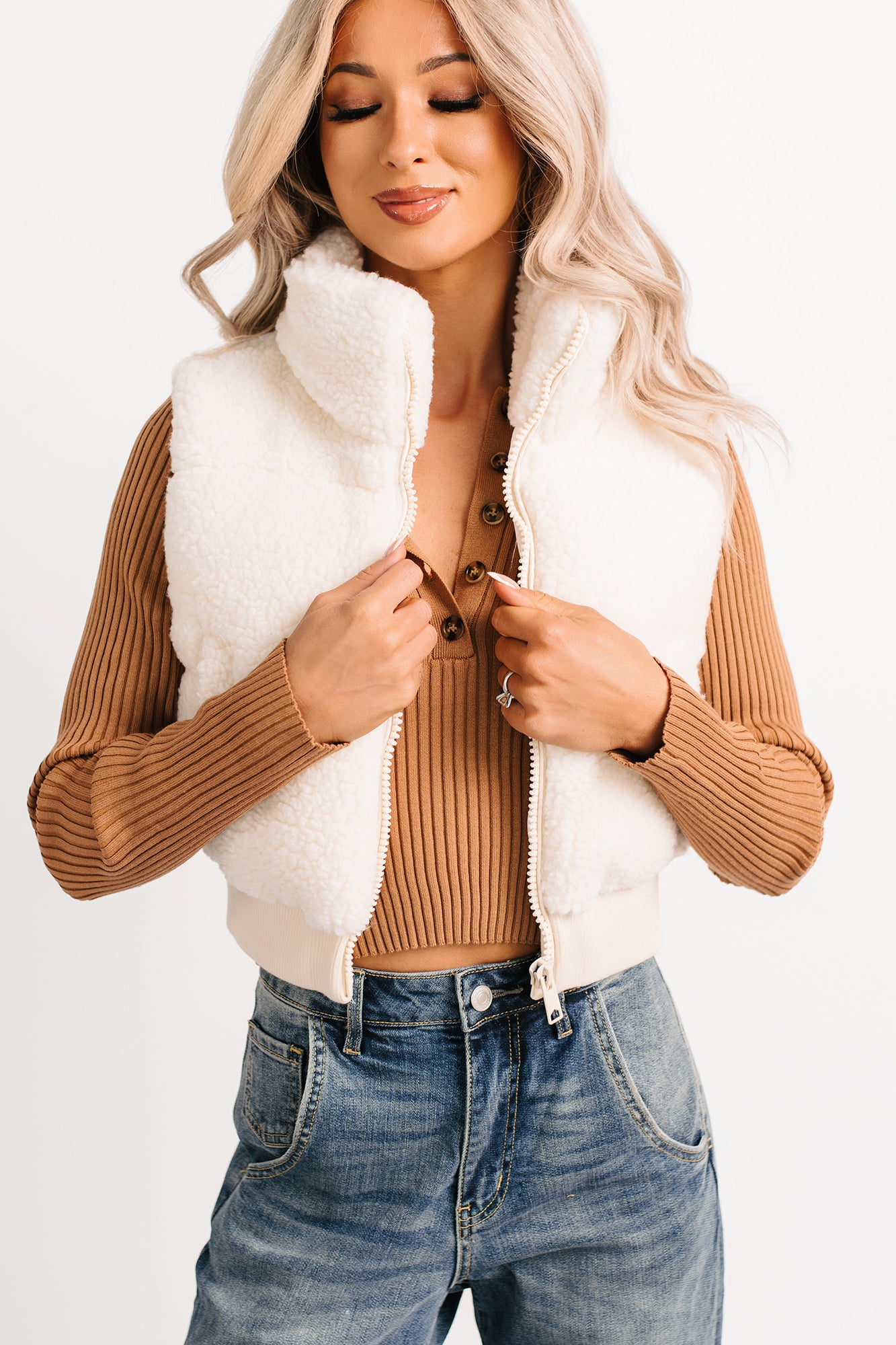 Midnight Frost Sherpa Puffer Crop Vest (Off White) - NanaMacs