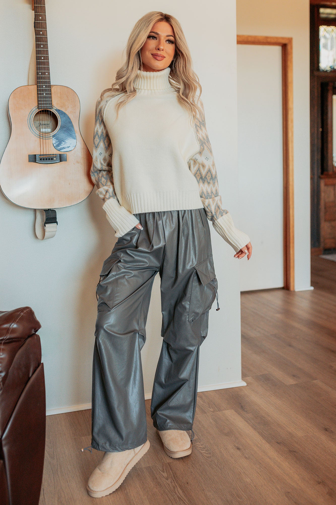 New Horizons Abstract Turtle Neck Sweater (Cream) - NanaMacs