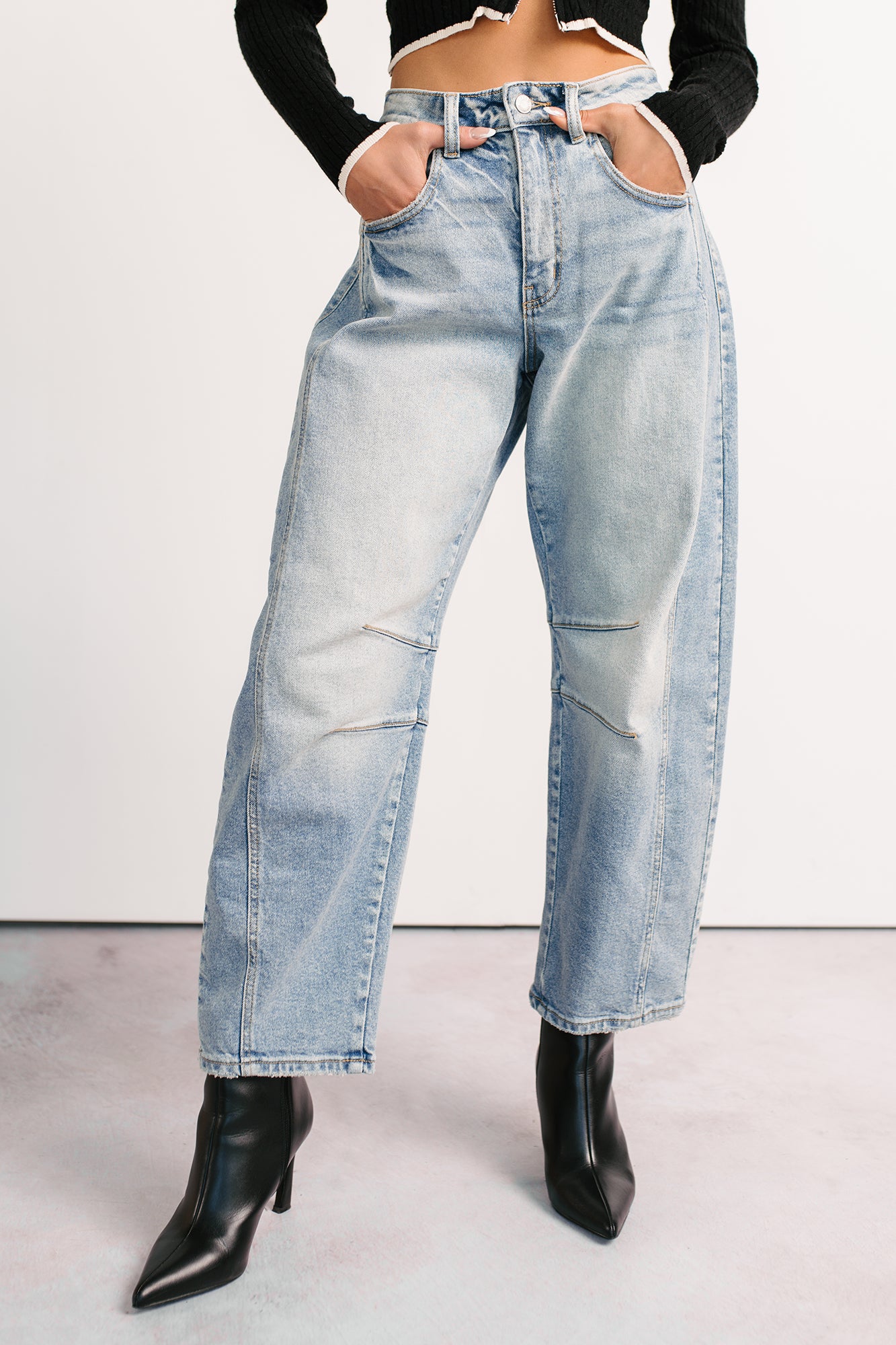 Colette Mid Rise Barrel Cello Jeans (Vintage Medium) - NanaMacs