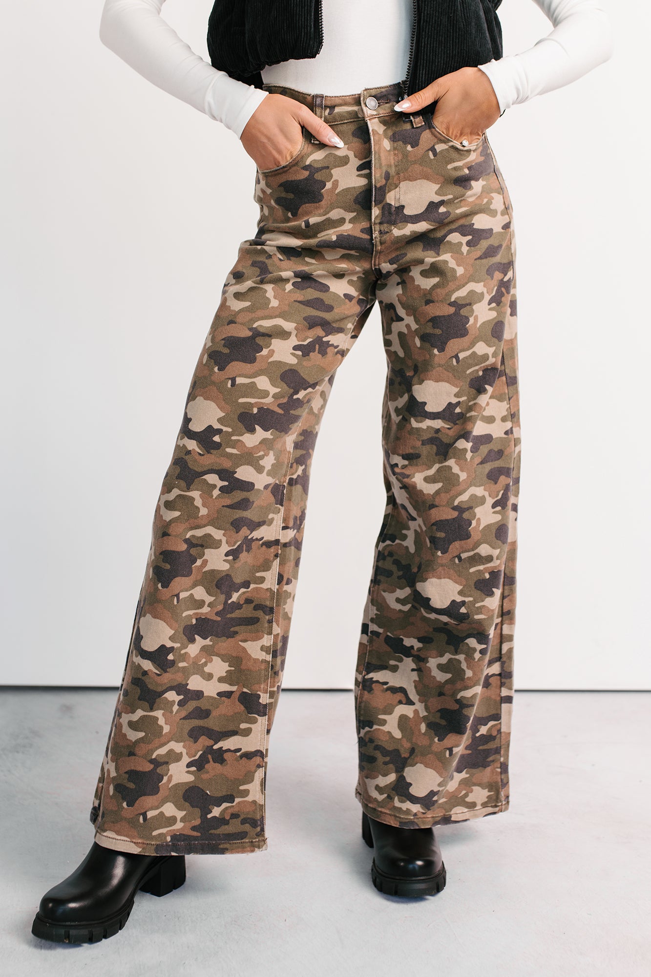 Douglas High Rise Wide Leg Cello Jeans (Camo) - NanaMacs