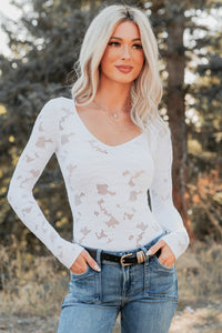 Go With It Long Sleeve Floral Textured Bodysuit (White) - NanaMacs