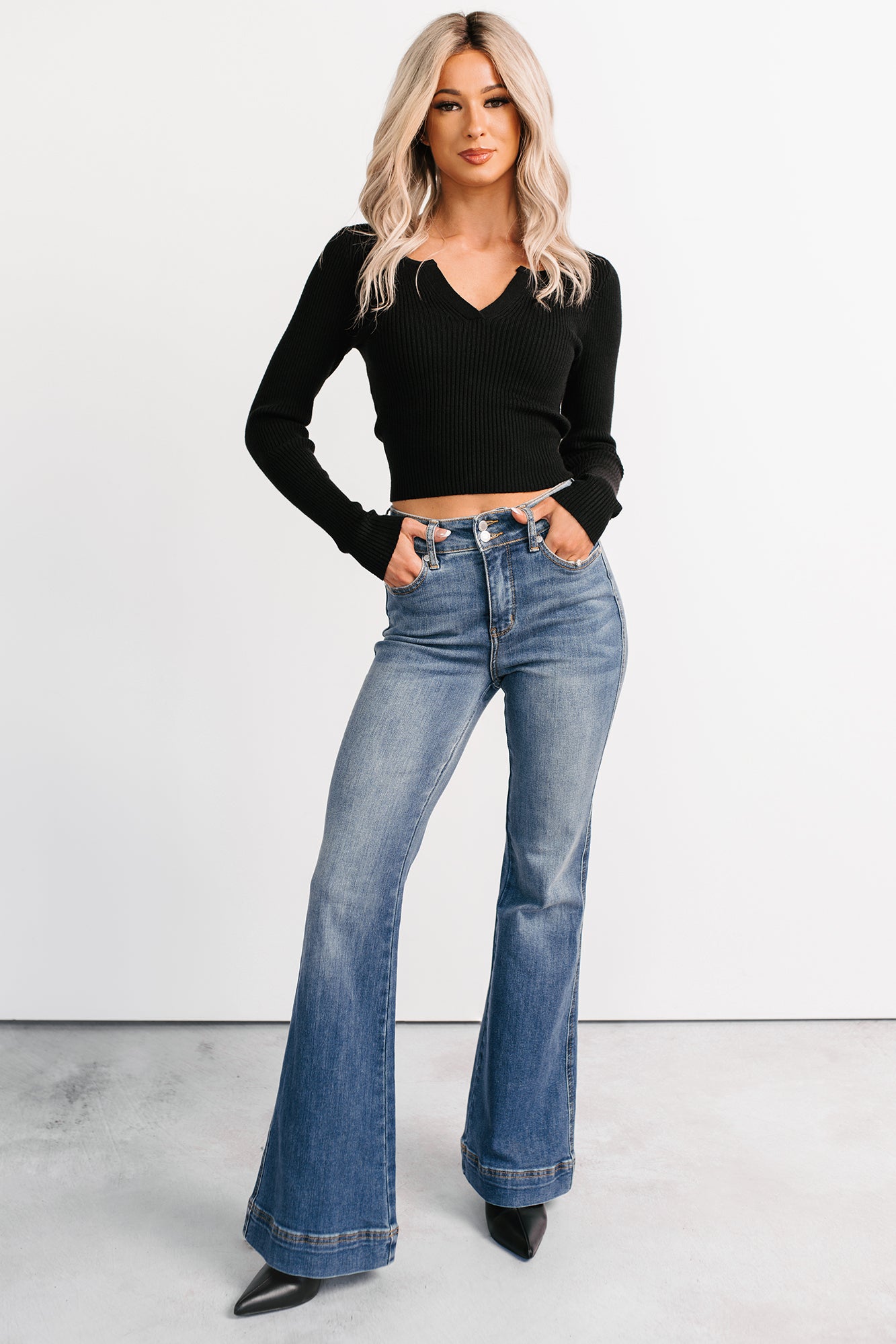 Jensen High Rise Flare Judy Blue Jeans (Medium) - NanaMacs