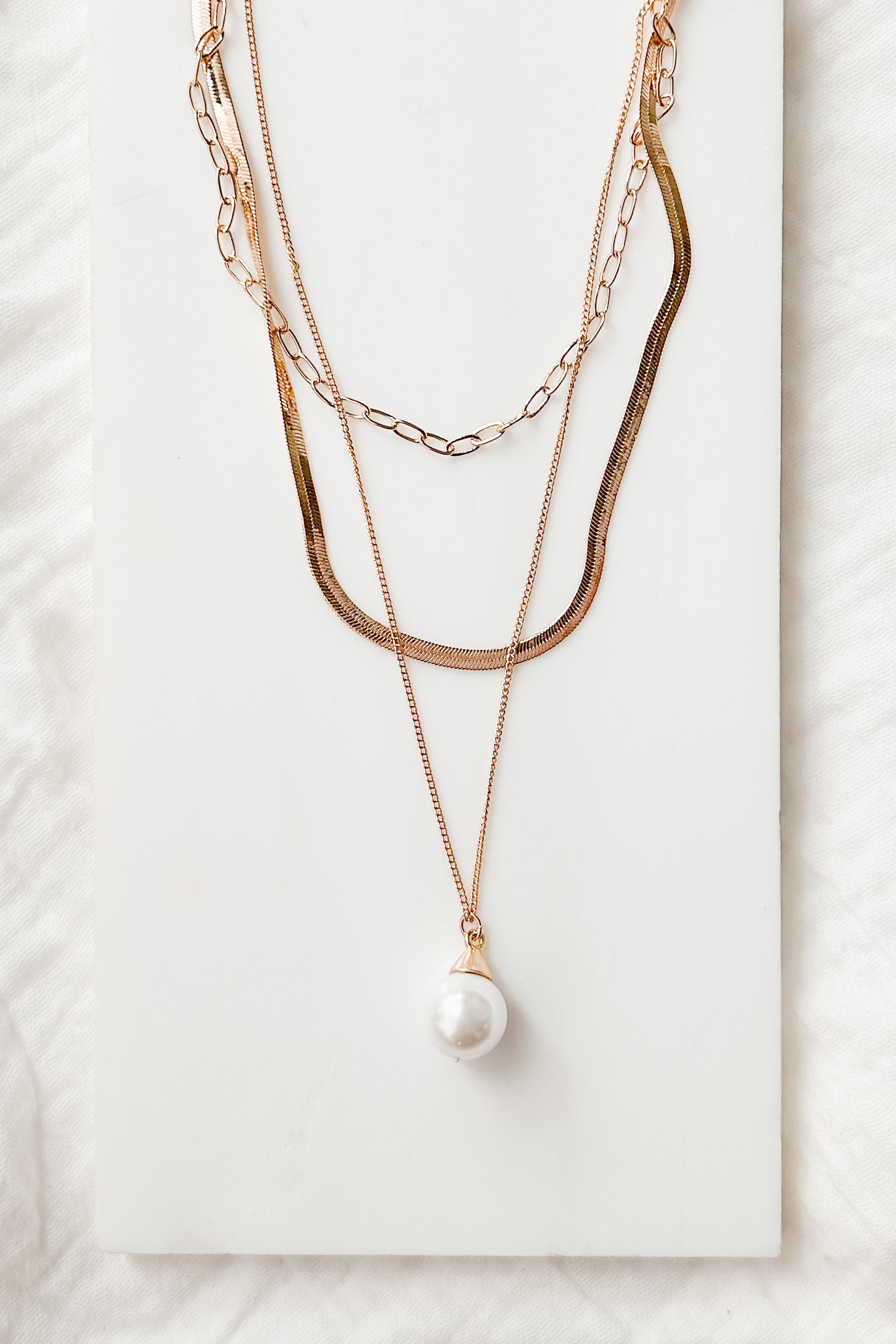 Embracing Elegance Layered Pearl Necklace (Gold) - NanaMacs