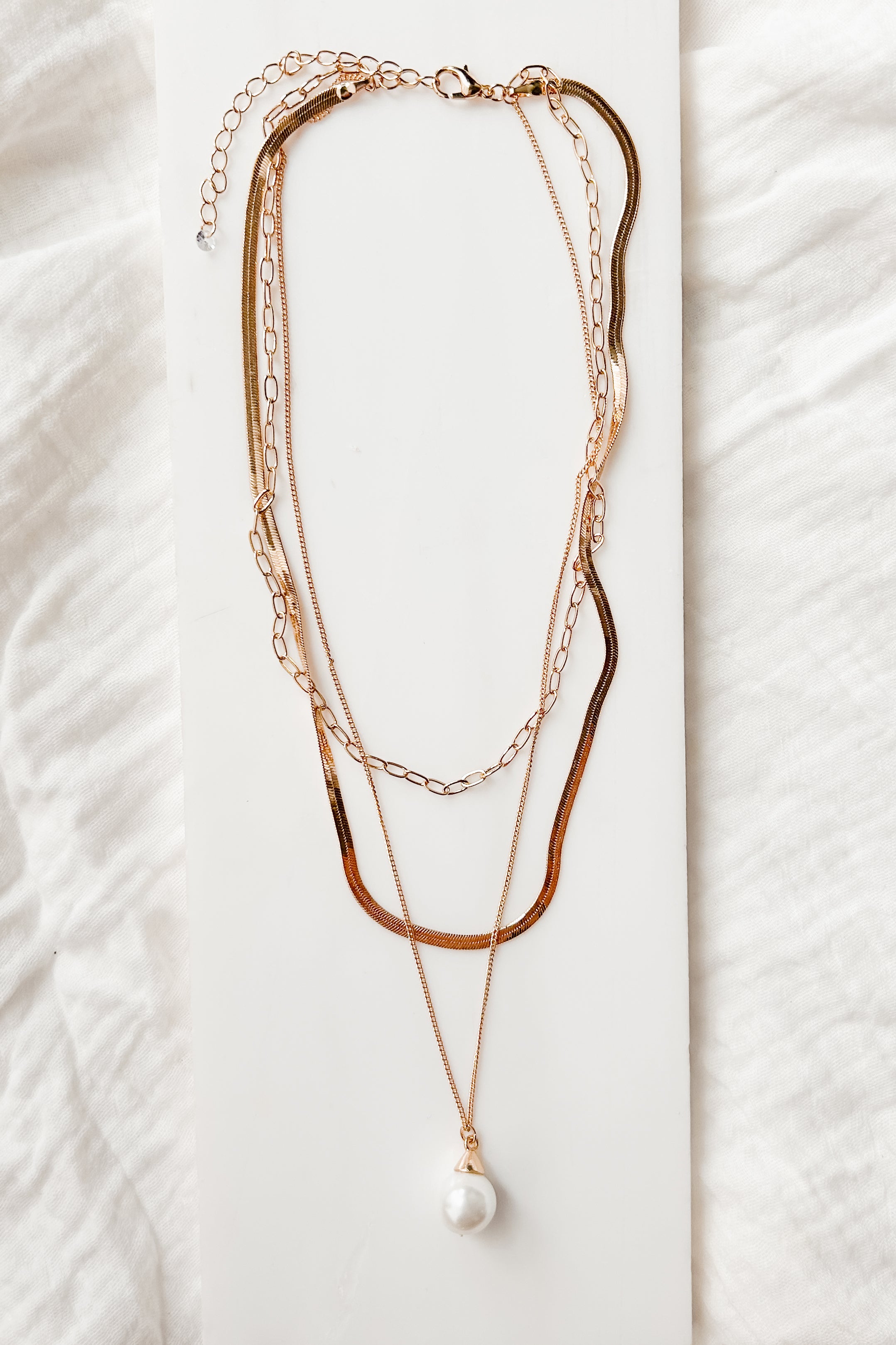 Embracing Elegance Layered Pearl Necklace (Gold) - NanaMacs