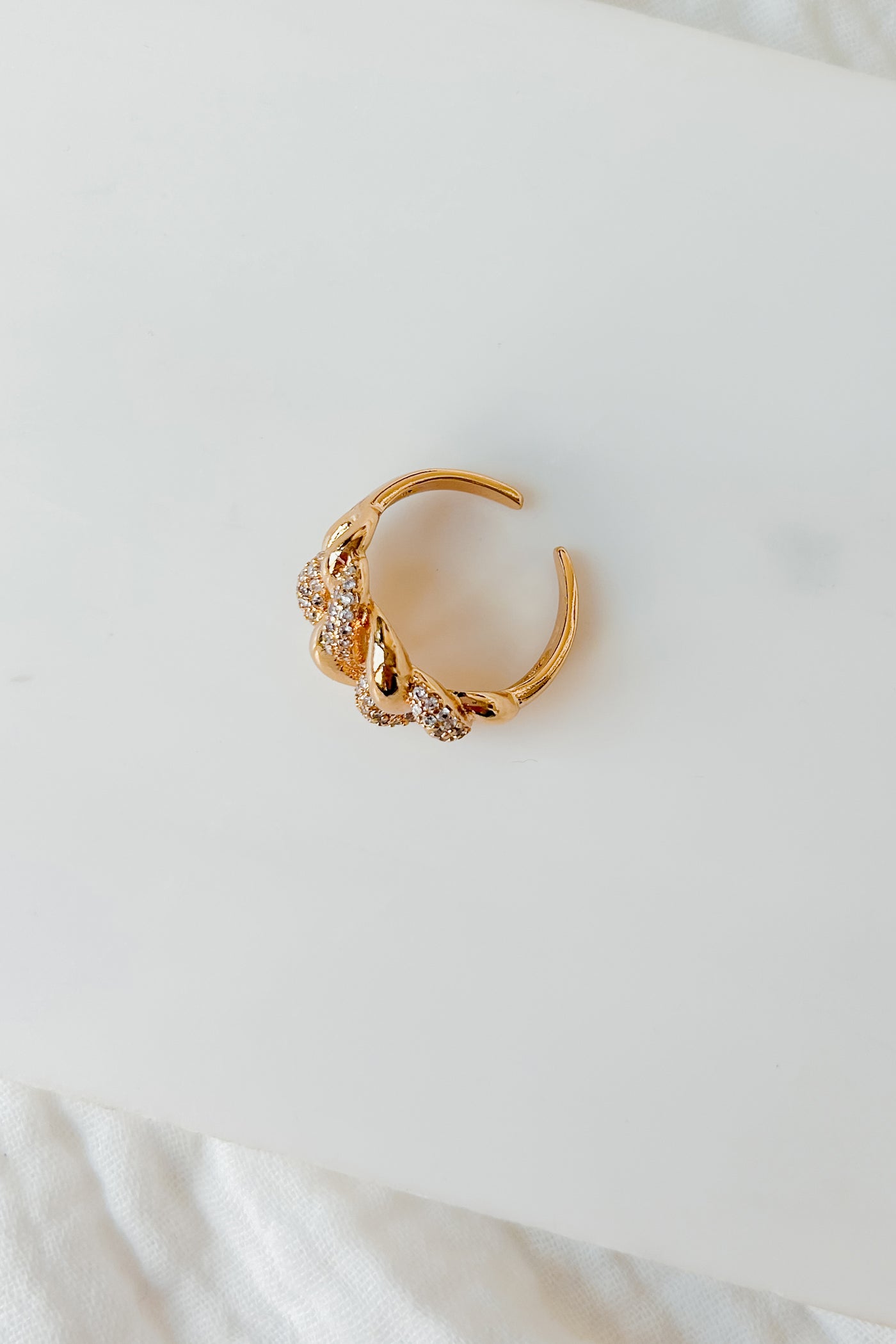 Habitual Spender Crystal Chain Ring (Gold) - NanaMacs
