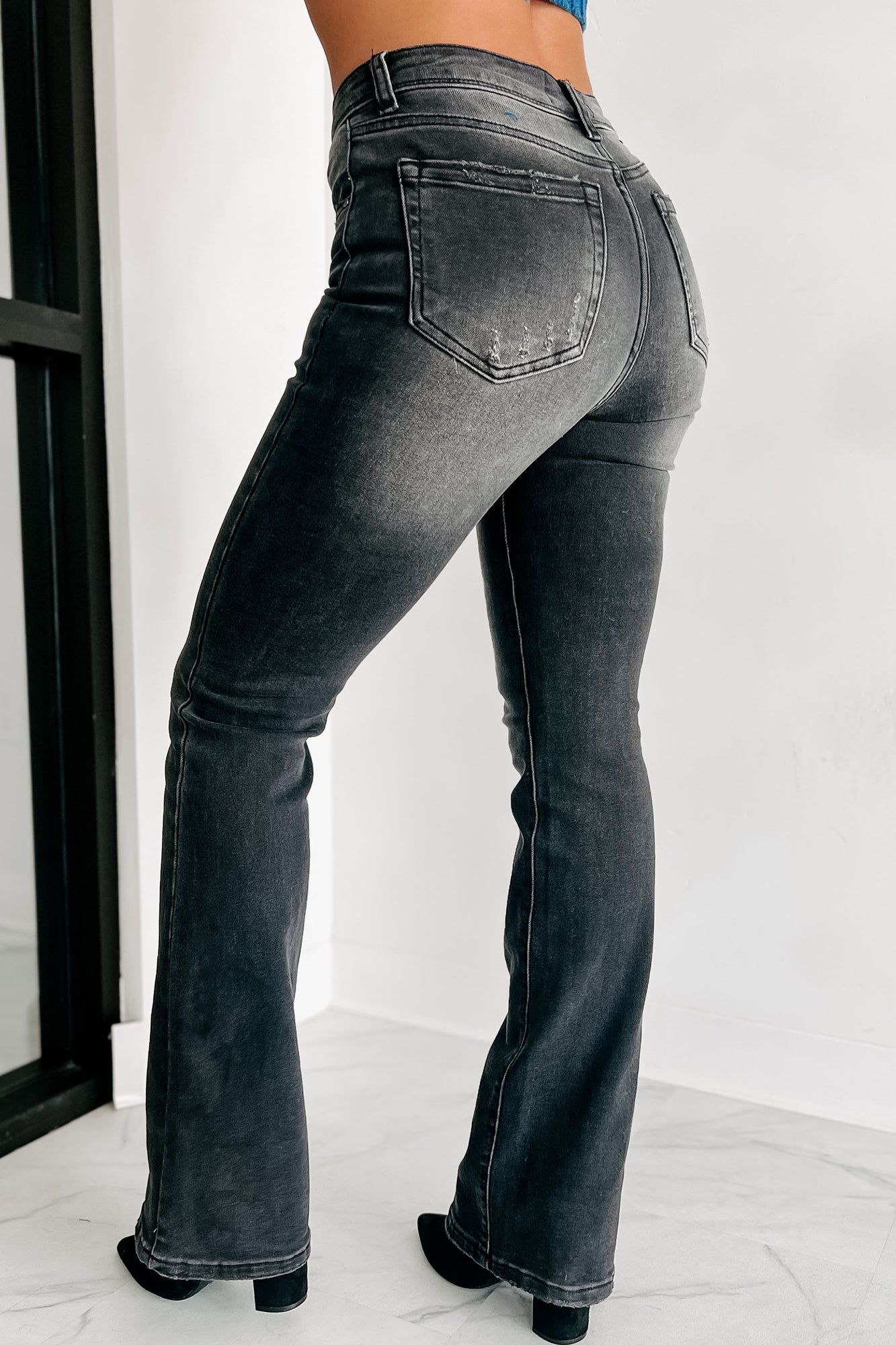 Axel Mid-Rise Bootcut Risen Jeans (Black) - NanaMacs