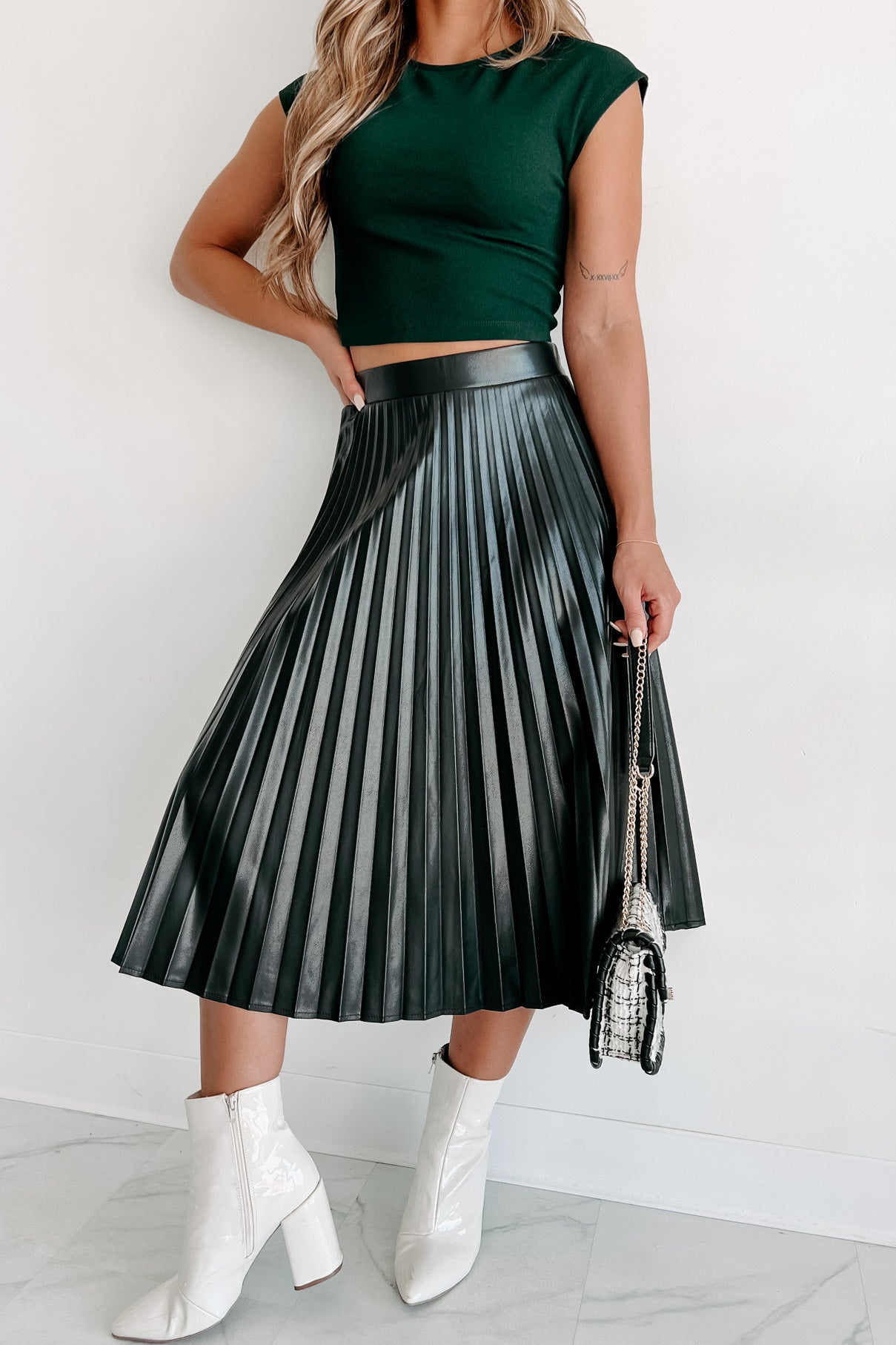 Polished & Presentable Pleated Faux Leather Skirt (Black) - NanaMacs