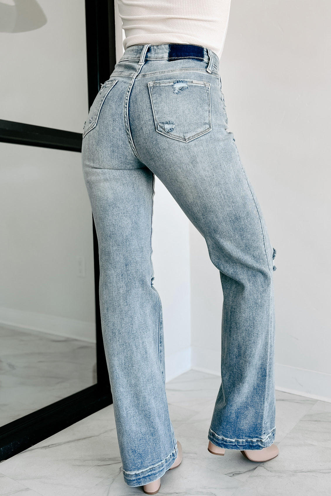 Walker High Rise Distressed Straight Leg Jeans (Medium) - NanaMacs