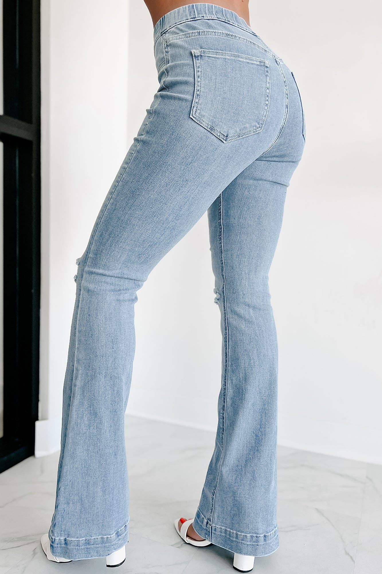 County Line Mid-Rise Distressed Flare Jeans (Light Denim)