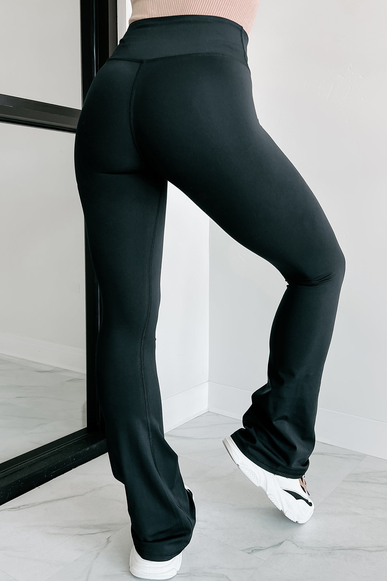 Suki Cross-Over Waist Flared Yoga Pants (Black)
