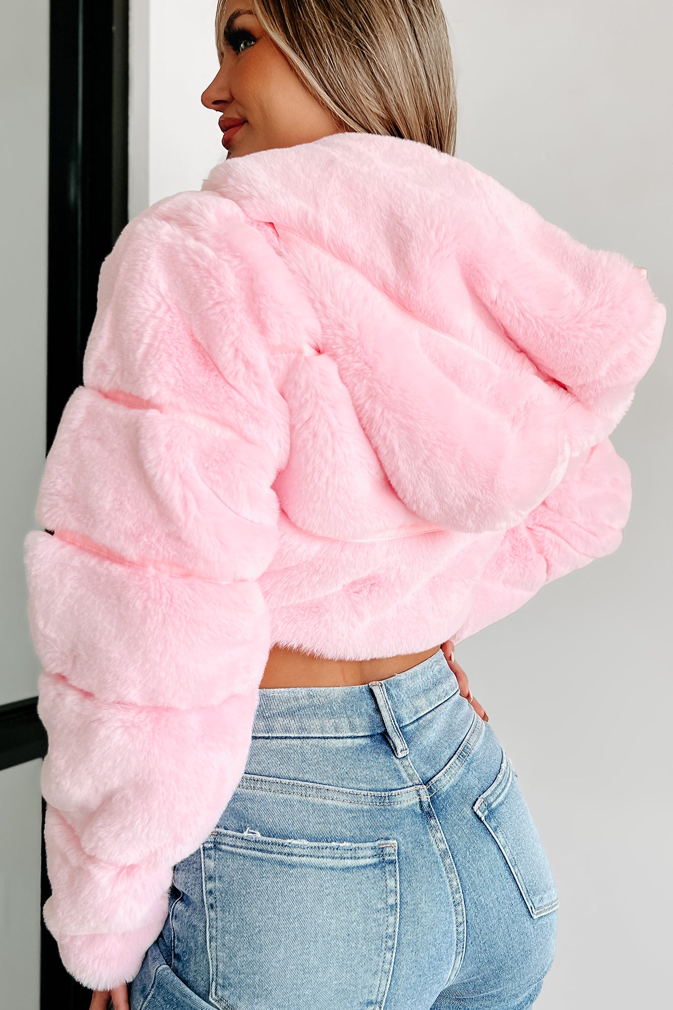 Anwnd Women's It's So Fluffy Faux Fur Crop Jacket in Pink - Size L