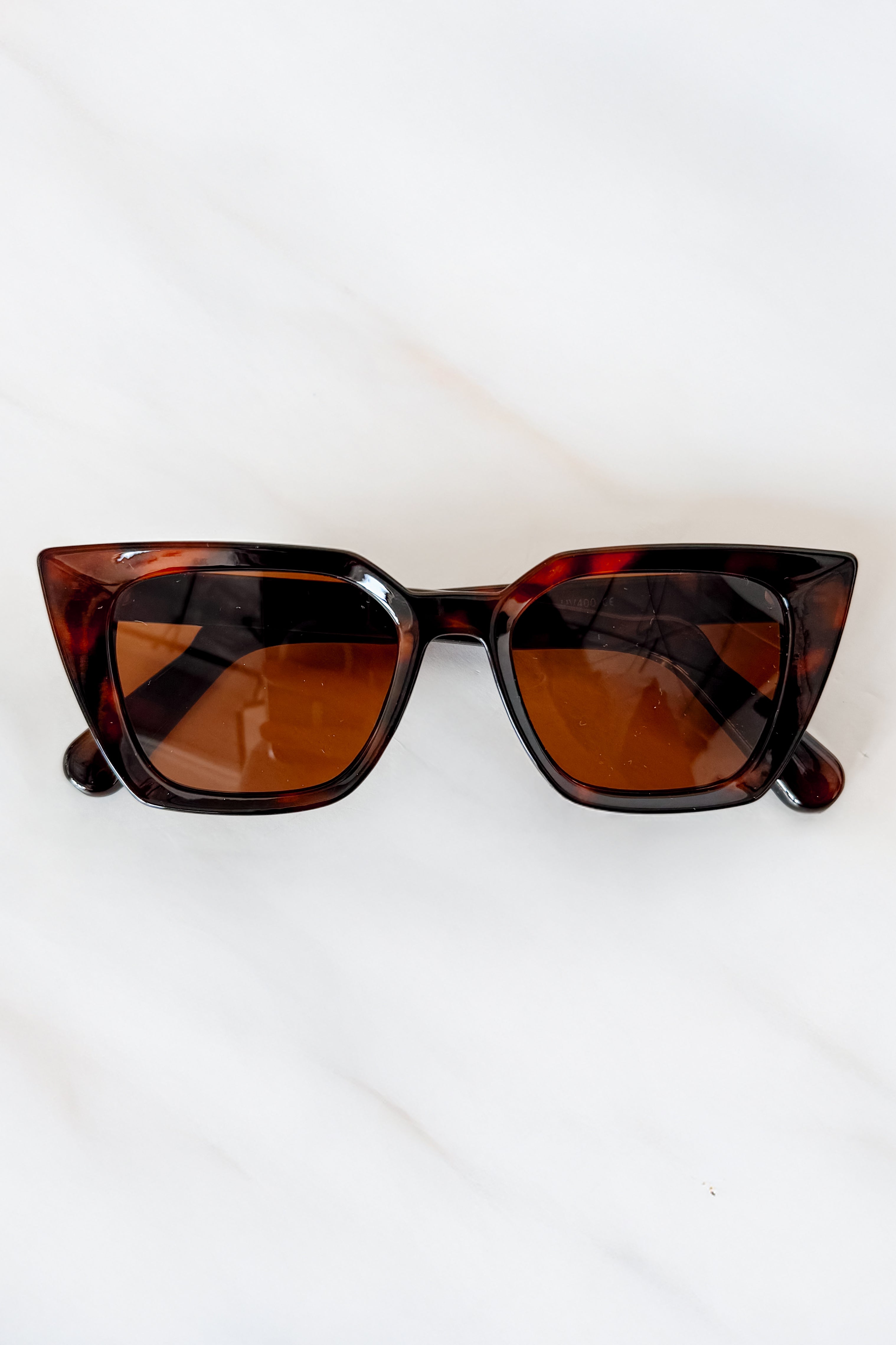 Errand Chic Squared Cat Eye Sunglasses (Multiple Color Options) - NanaMacs