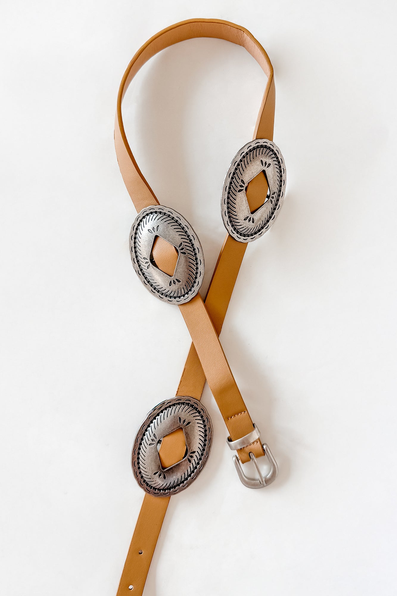 Glow & Conquer Faux Leather Thin Concho Belt (Ivory) - NanaMacs