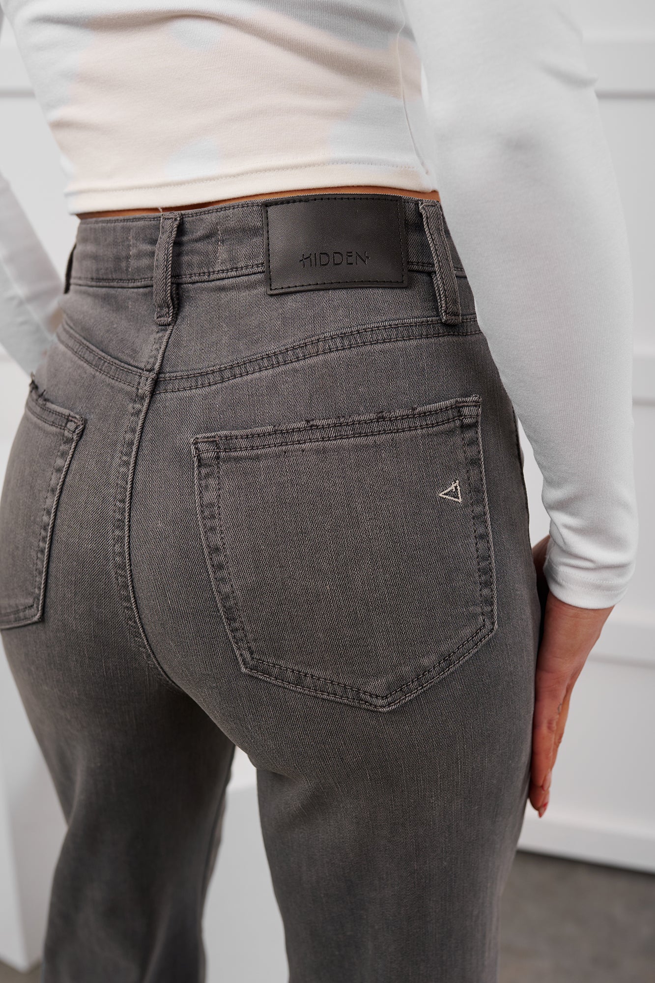 Arabella High Rise Flare Hidden Jeans (Grey)