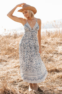 Eyes On You Floral Sleeveless Maxi Dress (Ivory/Blue) - NanaMacs