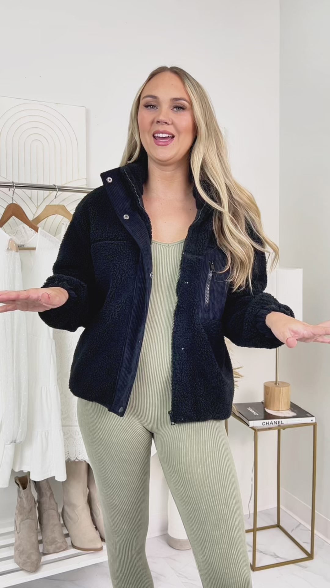 DOORBUSTER Breezy Nights Sherpa Jacket (Black) - NanaMacs