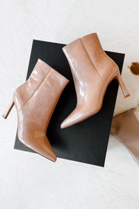 Queen Status Pointed Toe Heeled Booties (Nude Patent) - NanaMacs