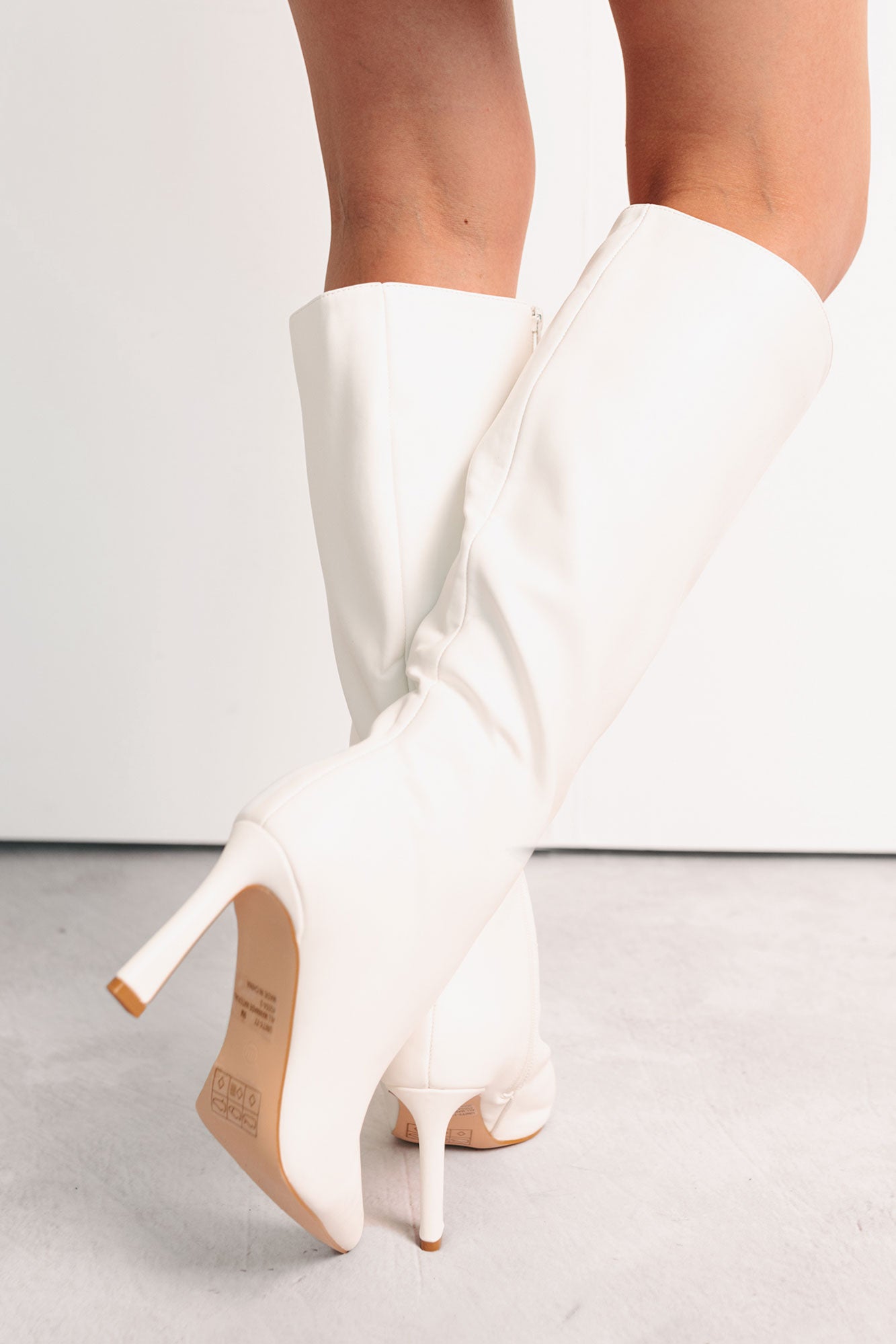 Radiant Edge Knee High Faux Leather Boots (White) - NanaMacs