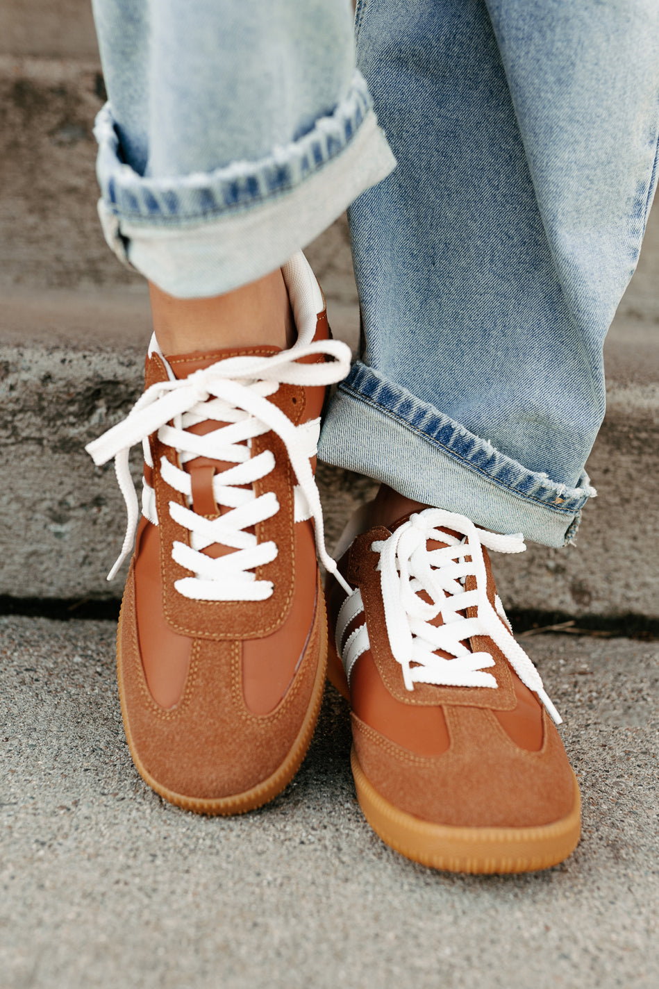 Vibes In Motion Lace-Up Platform Sneakers (Camel) - NanaMacs