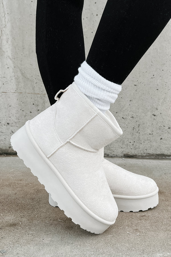 All Warm & Bundled Faux Fur Lined Mini Platform Booties (Off White) - NanaMacs