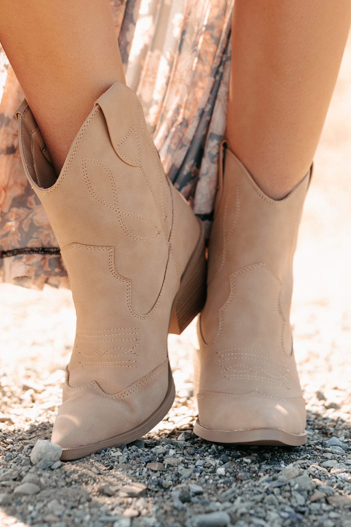 Blossom & Boots Pointed Toe Western Booties (Camel) - NanaMacs