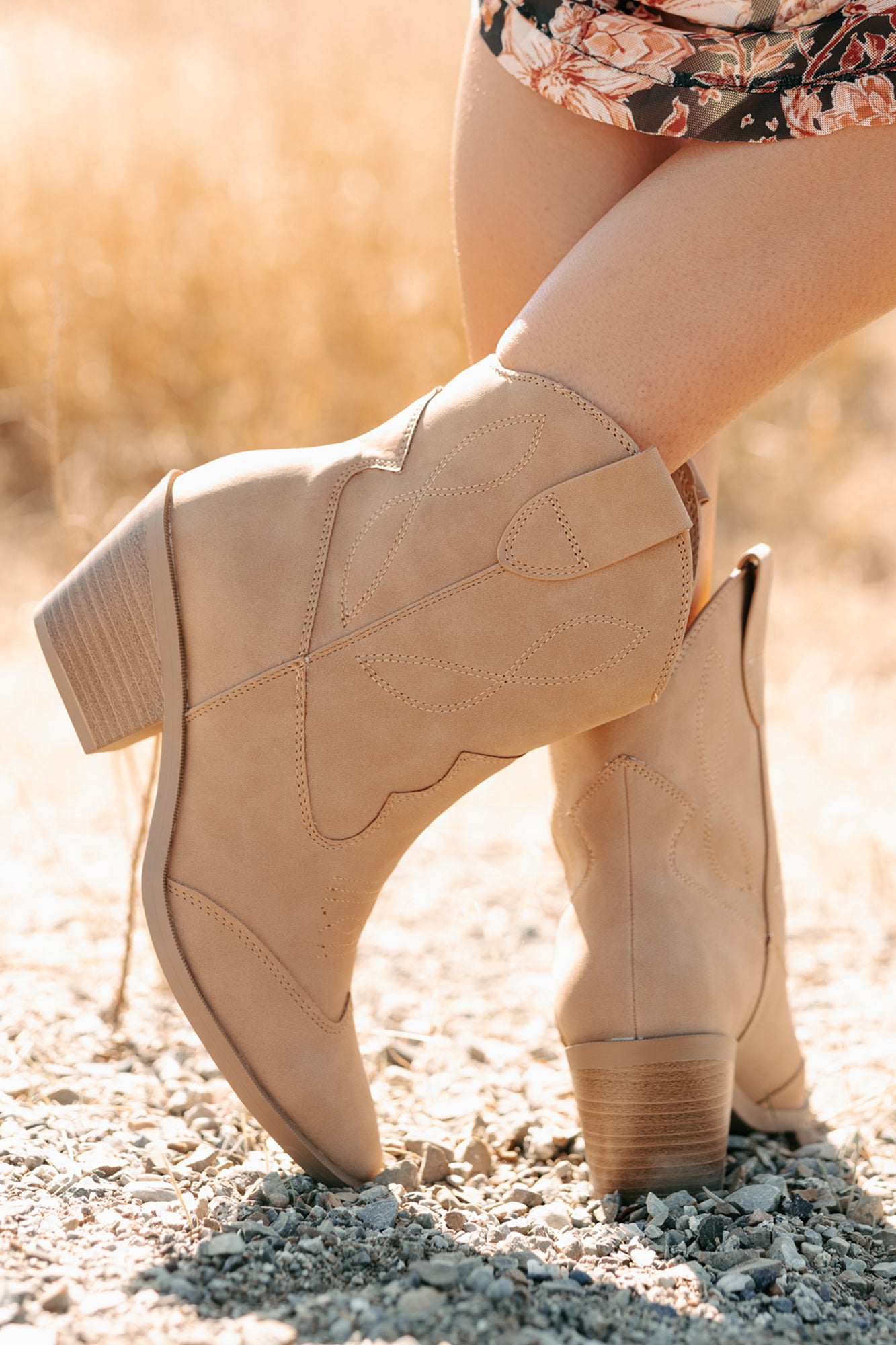 Blossom & Boots Pointed Toe Western Booties (Camel) - NanaMacs