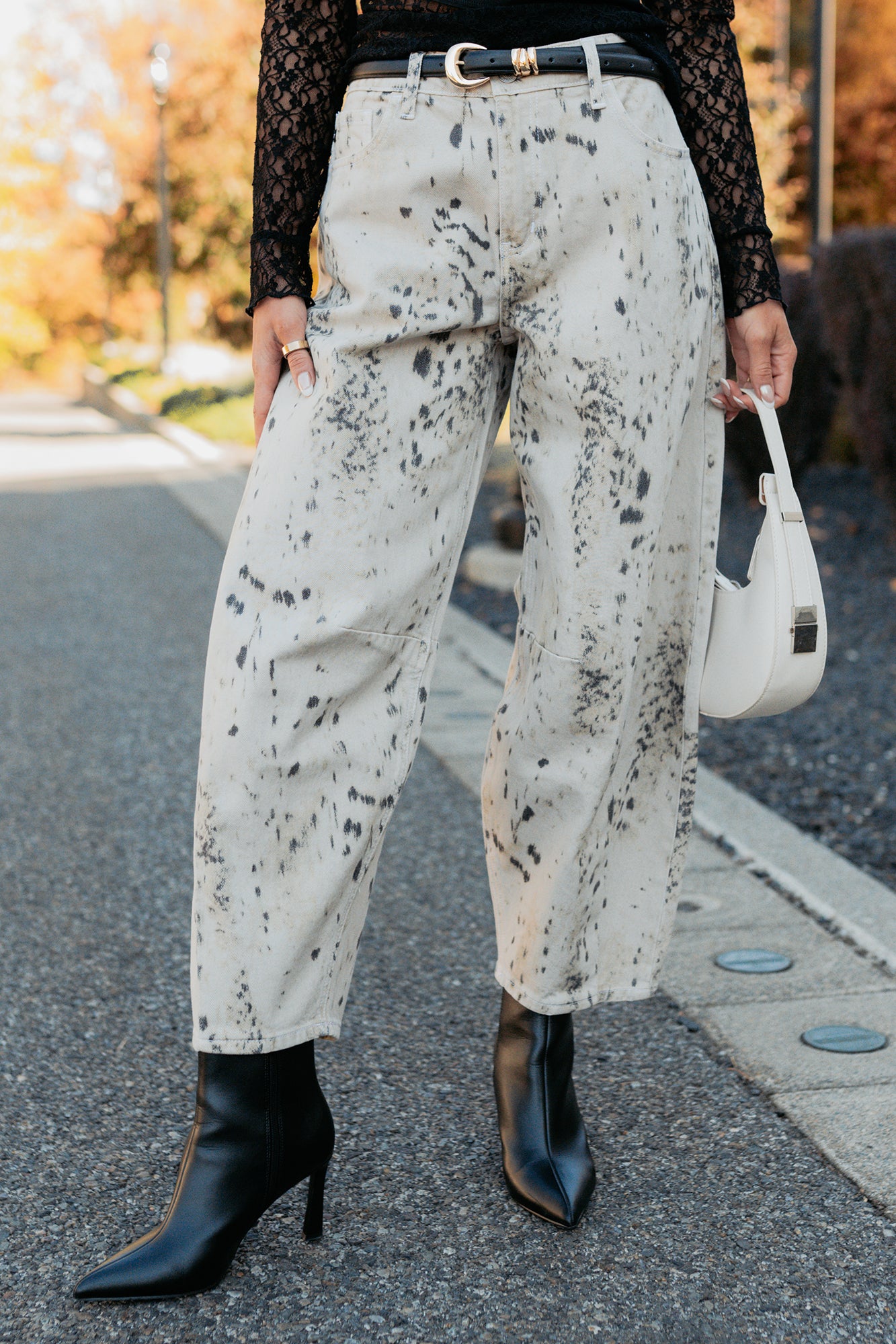 Zane High Rise Printed Barrel Kancan Jeans (Beige/Black) · NanaMacs