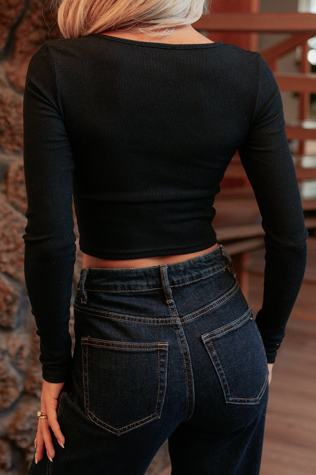 Keyana Scoop Neck Long Sleeve Top (Black) - NanaMacs