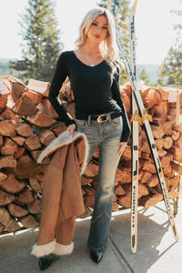 Unsaid Things Long Sleeve V Neck Top (Black) - NanaMacs