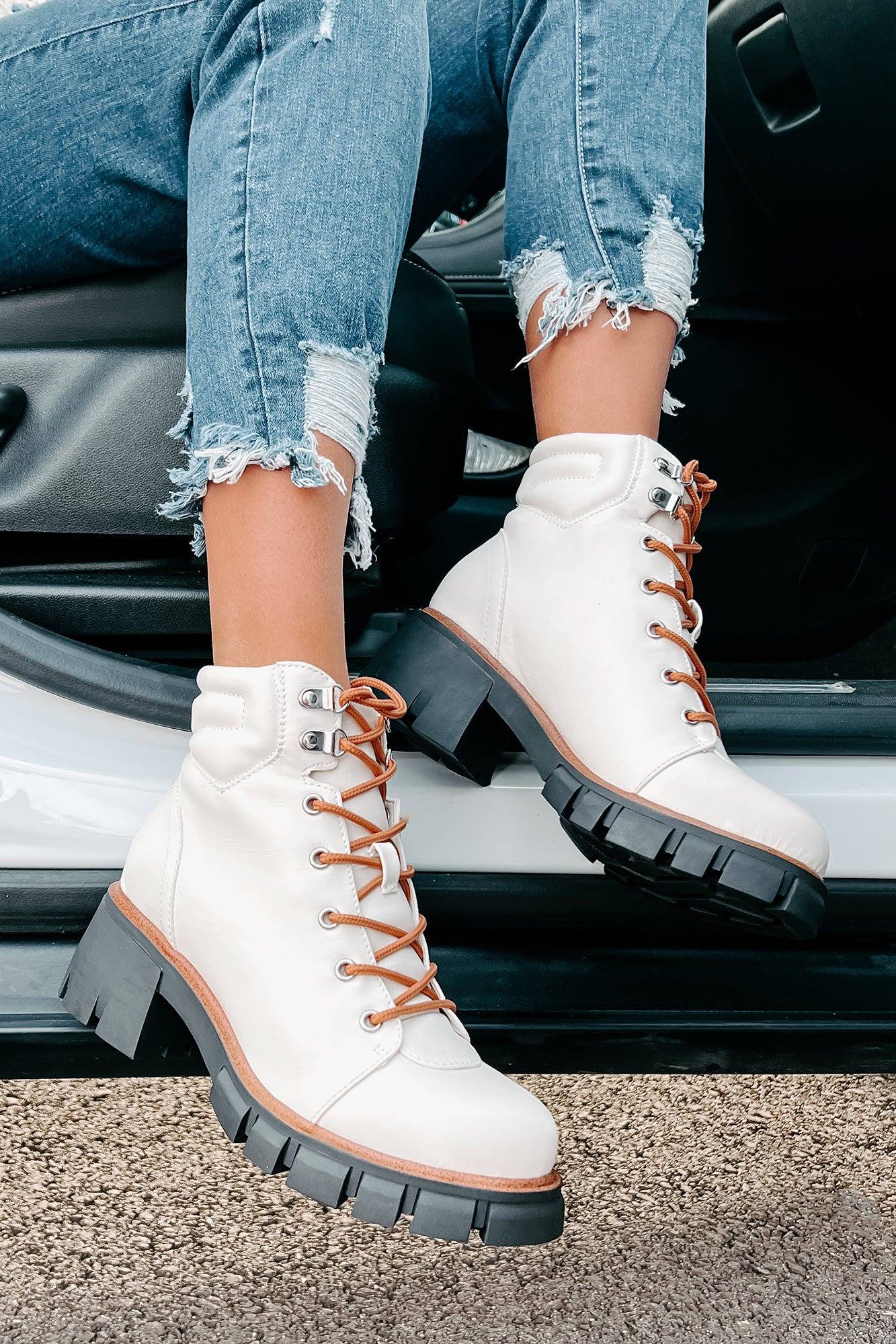 IMPERFECT Ready To Explore Chunky Lace-Up Boots (Off White) - NanaMacs
