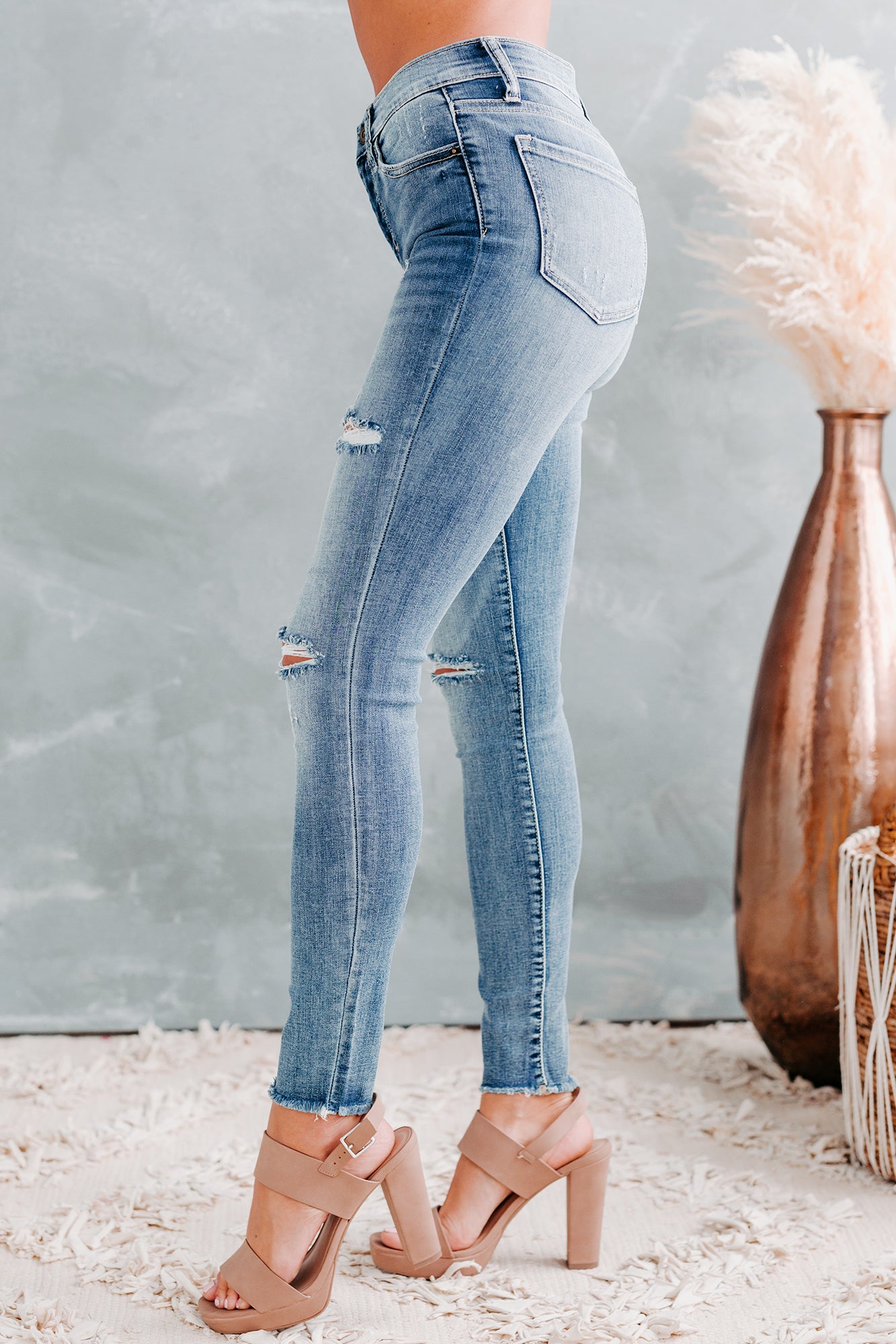 Same Wheelhouse Sneak Peek Mid-Rise Distressed Skinny Jeans (Medium Vintage) - NanaMacs