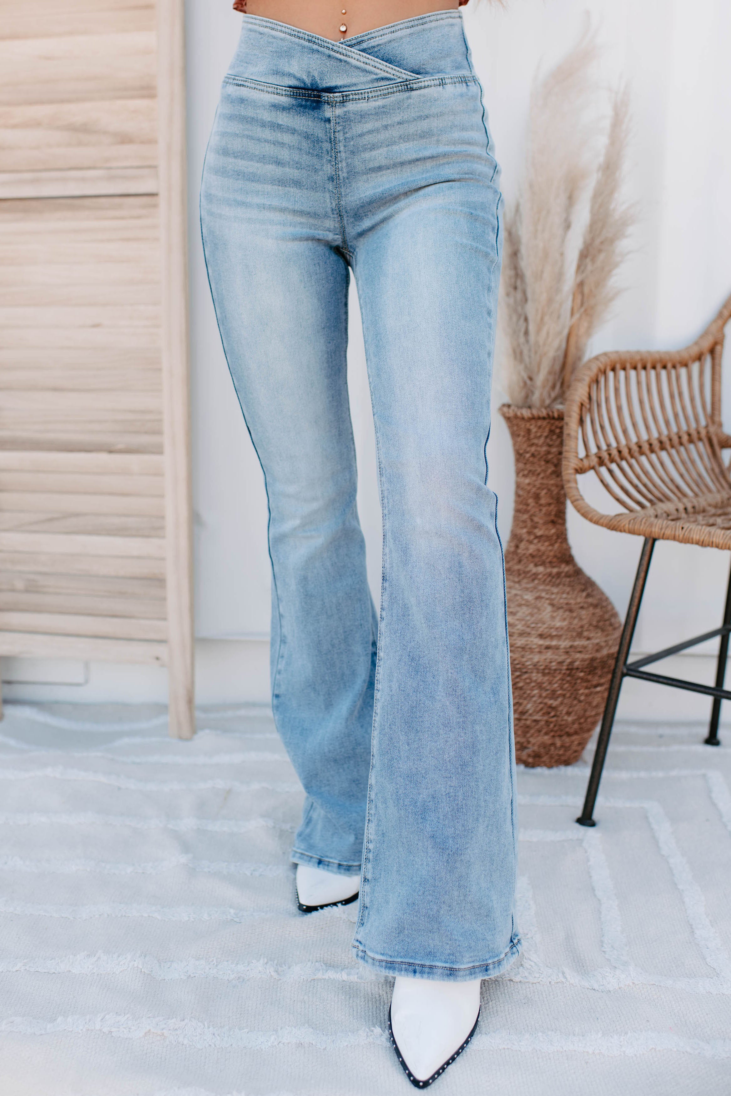 Next Rodeo Risen Non-Distressed Pull-On Flare Jeans (Light) · NanaMacs