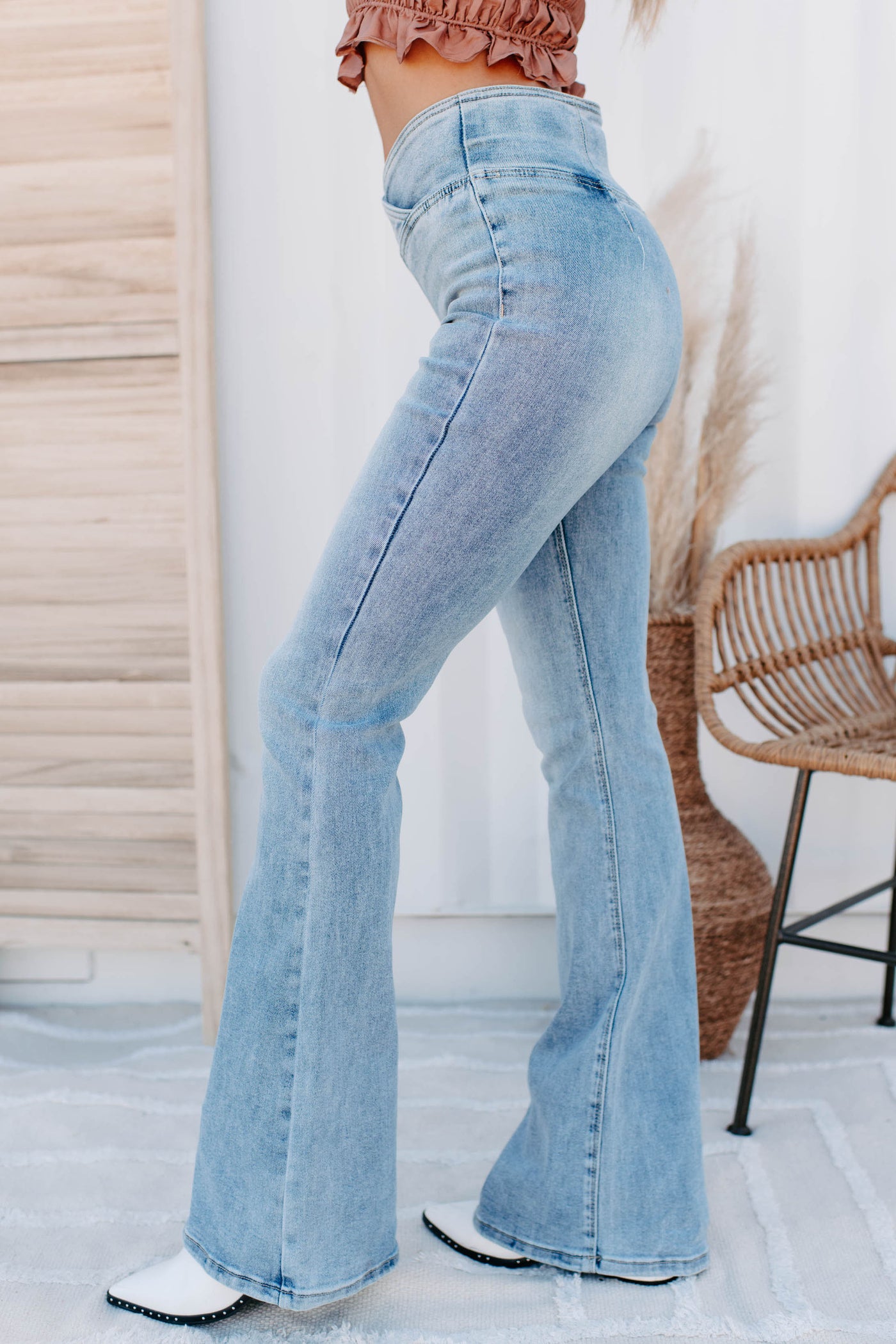 Next Rodeo Risen Non-Distressed Pull-On Flare Jeans (Light) · NanaMacs