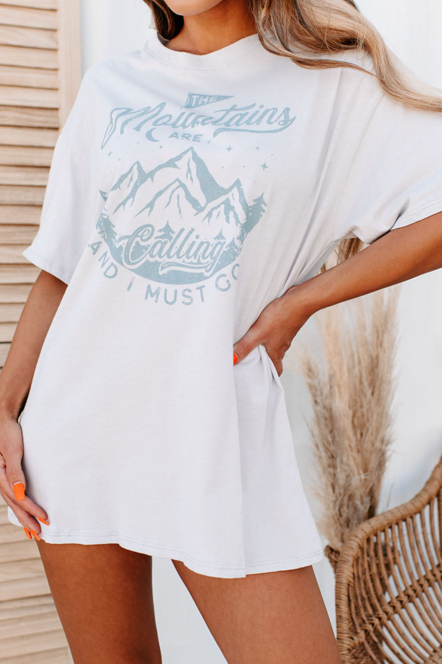 "The Mountains Are Calling And I Must Go" Graphic Top (Silver) - NanaMacs