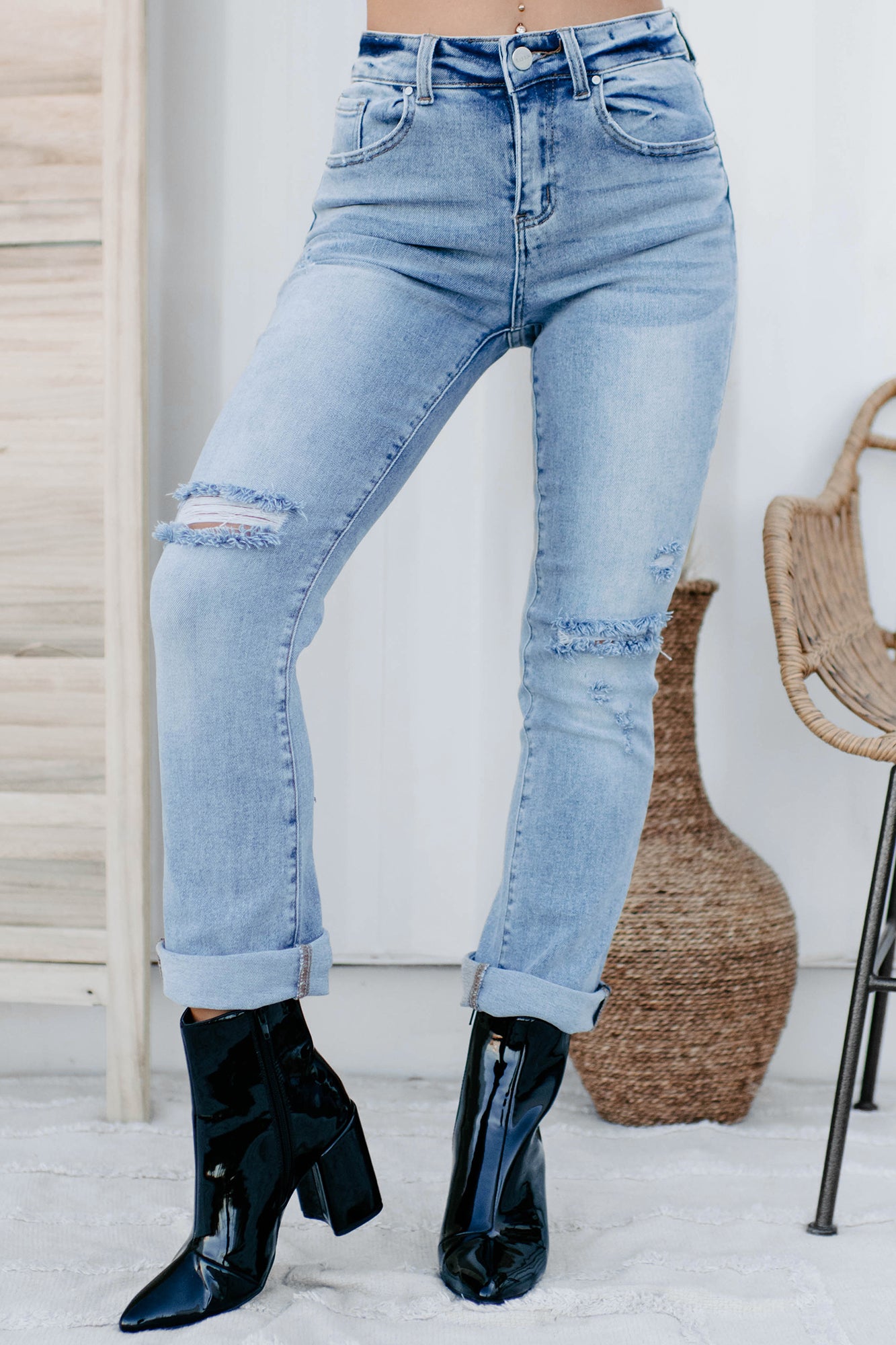 Instant Friends Mid-Rise Distressed Risen Straight Leg Jeans