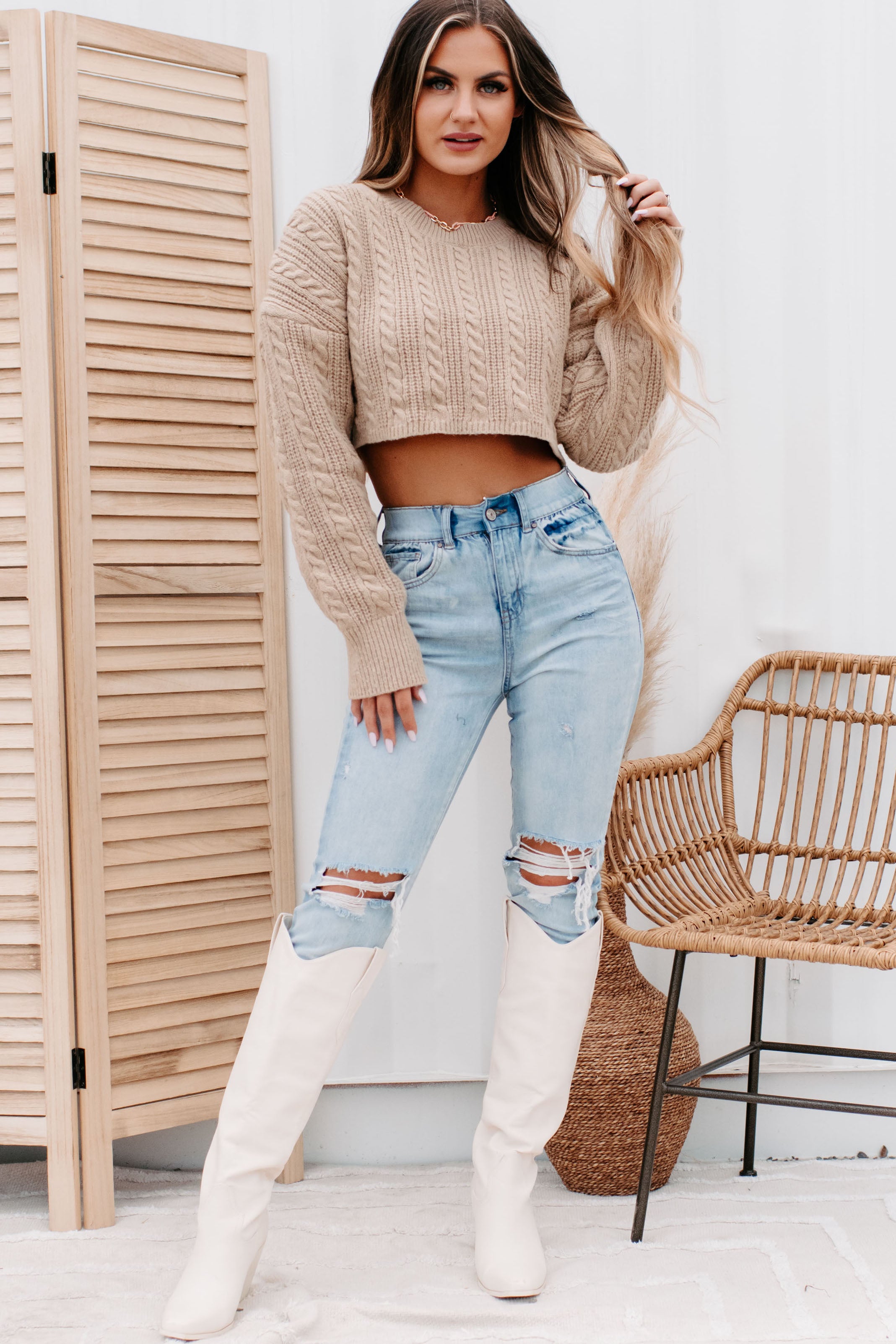 White cropped 2024 cable knit sweater