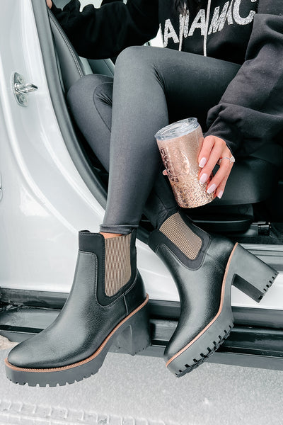 IMPERFECT Zafrina Chunky Faux Leather Platform Bootie (Black) - NanaMacs