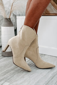 IMPERFECT Western Women Billini Pointed Toe Bootie (Cream) - NanaMacs