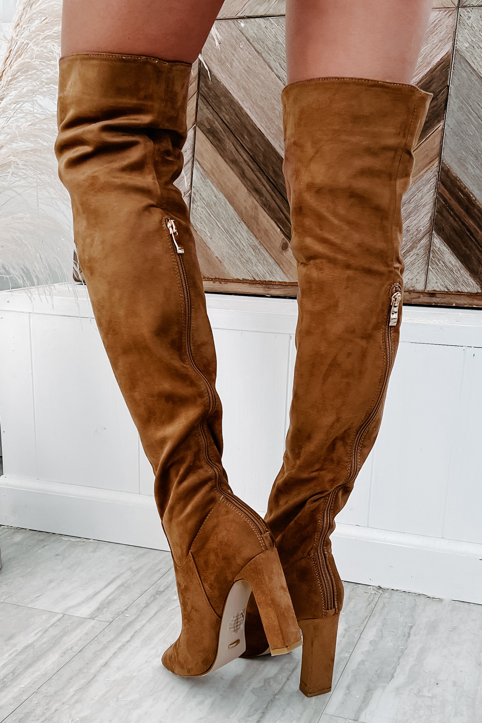 Thigh high clearance boots brown suede