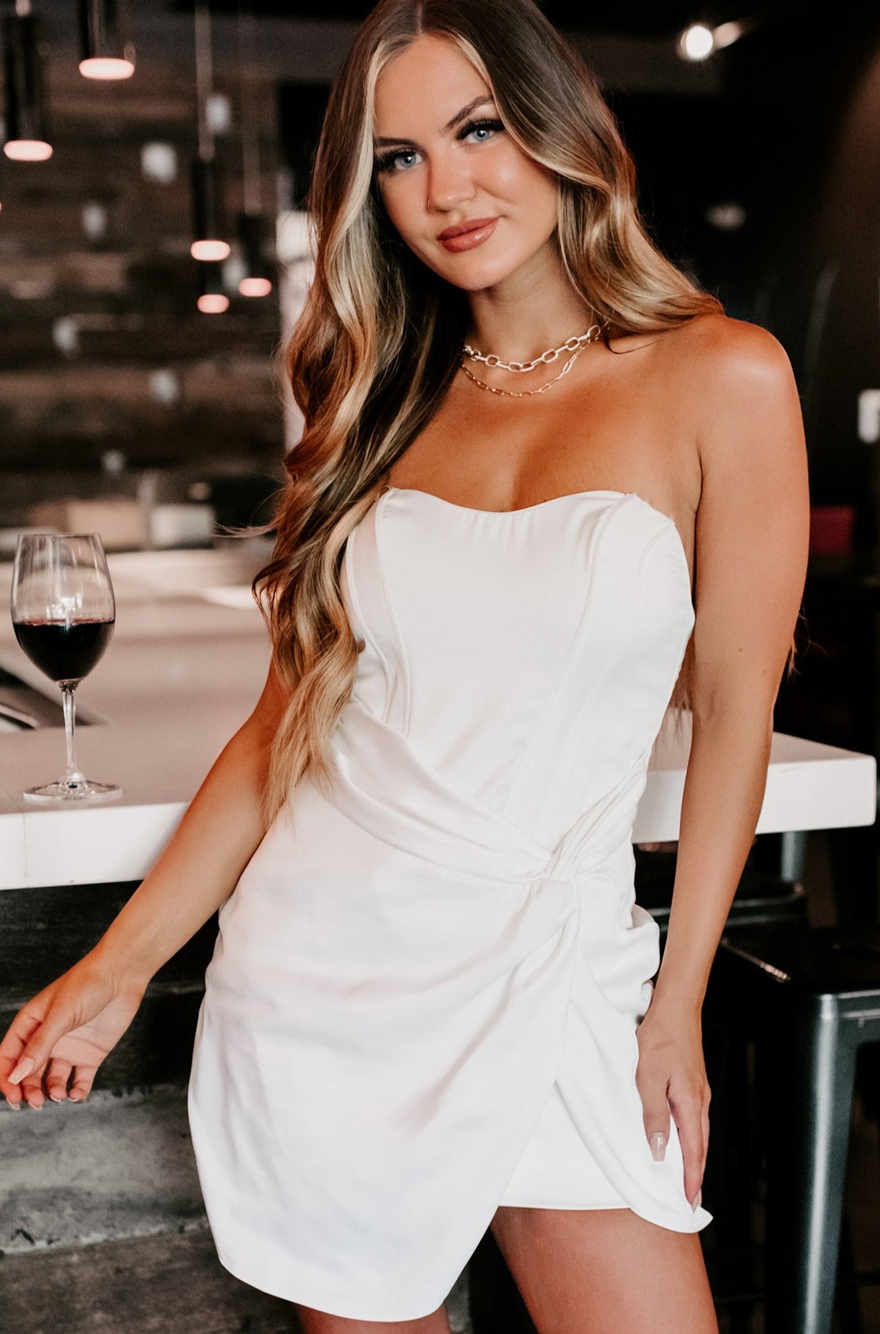 White hotsell strapless bodycon