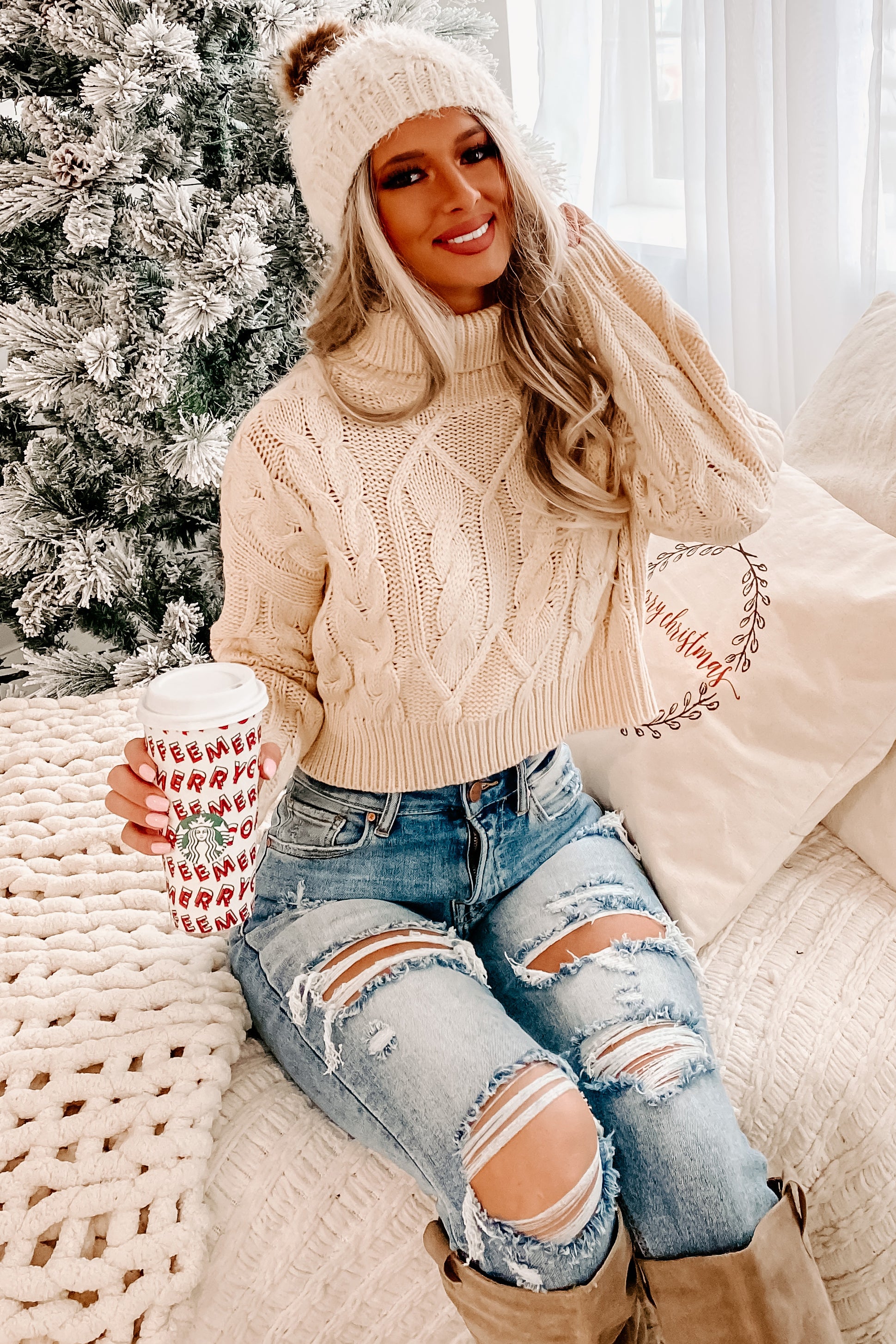 White cropped shop cable knit sweater