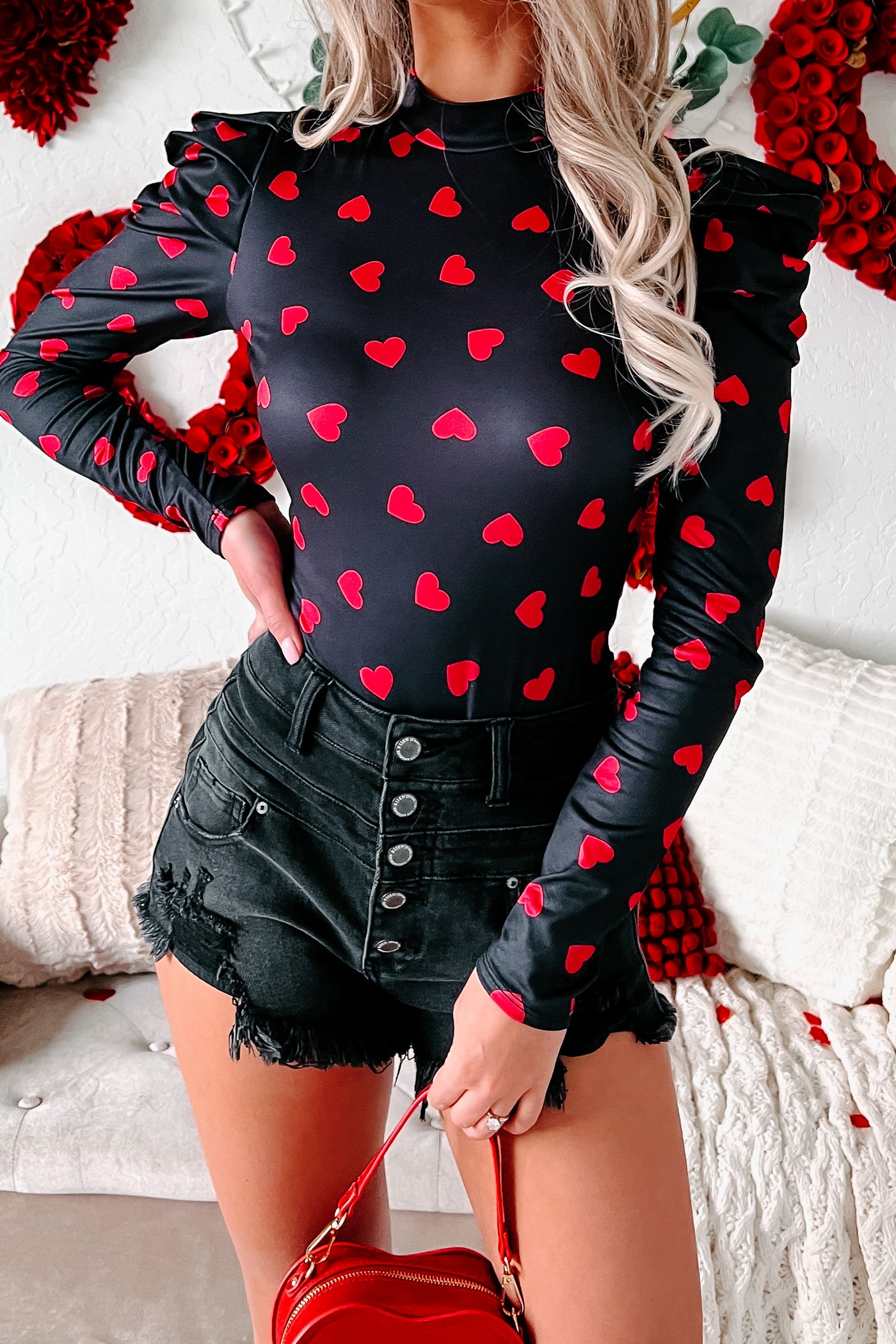Puff Me Up Puff Sleeve Heart Print Bodysuit (Black/Red) · NanaMacs
