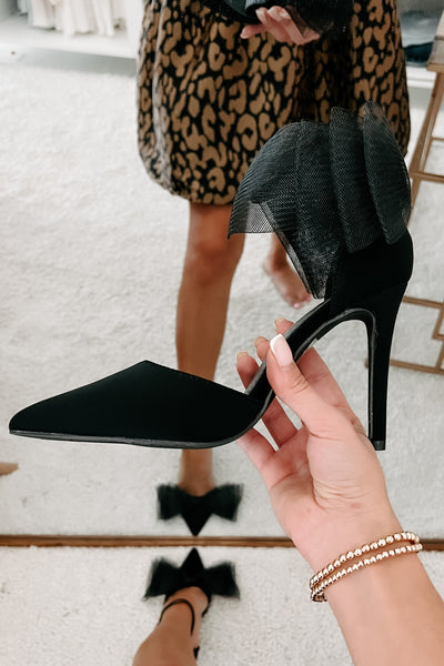 Mis-Matched Magic Bow Detailed Heels (Black) - NanaMacs