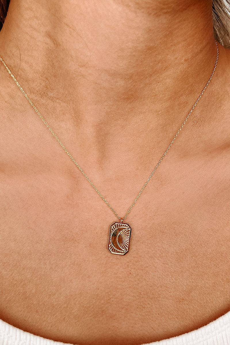 Magnetic Moon Pendant Necklace (Gold) - NanaMacs
