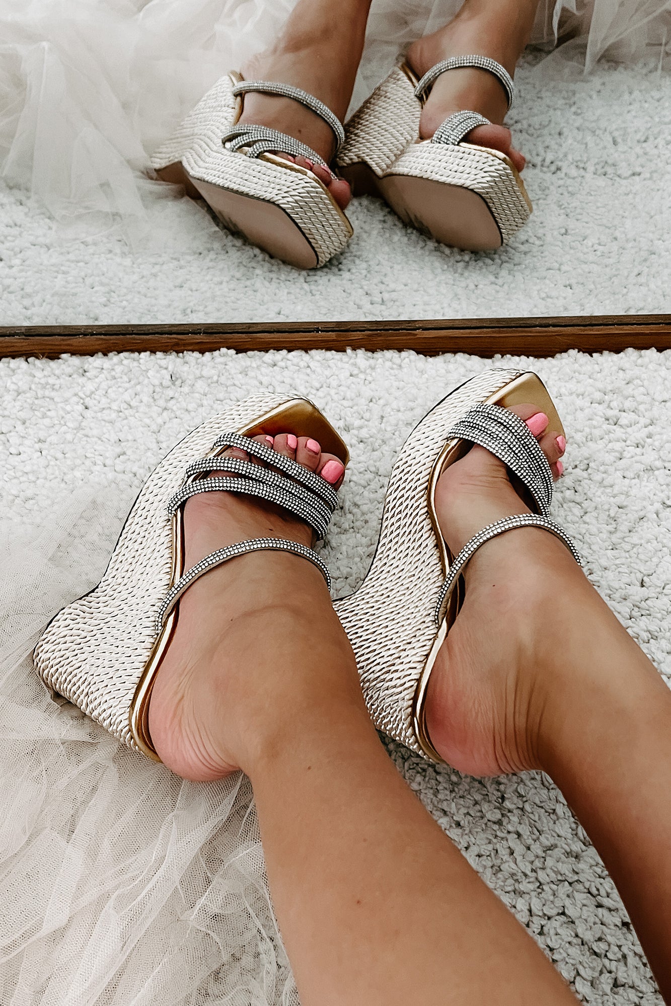Aerosoles Womens Yet or No Tan Gold Metallic Wedge Sandals Comfort Shoes Sz  10M | eBay
