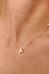 Lucky In Life Clover Charm Necklace (Gold) - NanaMacs